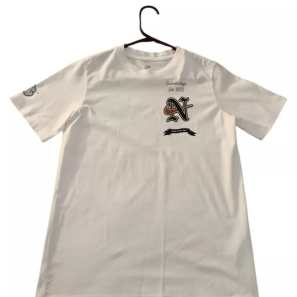 Nike Big Boys' Sportswear Swoosh Jr. High Gel Tee Sz Small - Picture 6 of 8